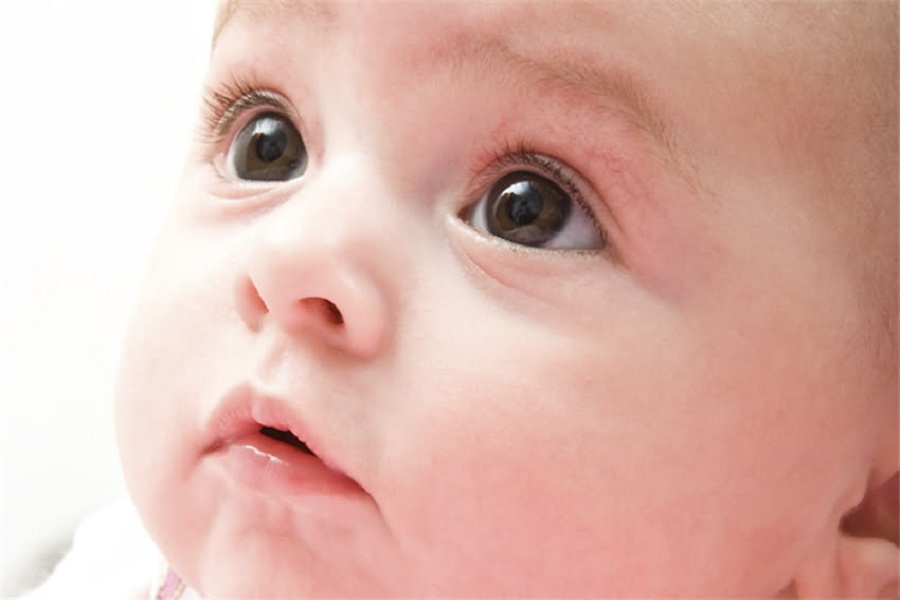 【育兒難題】弄清 5 大疑問 我的寶寶視力正常嗎？