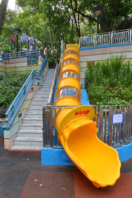 【親子好去處】香港公園四米管道滑梯終於開放