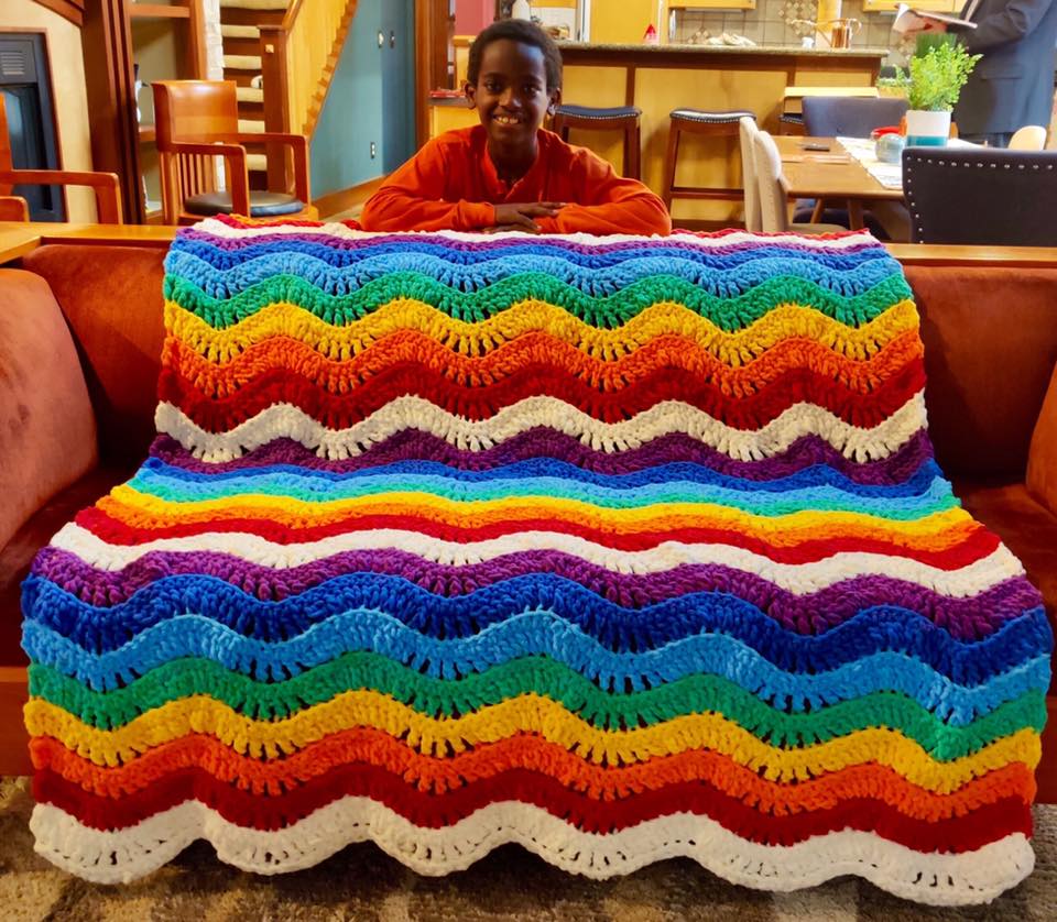 【致敬！】織織復織織　11歲仔義助非洲孤兒