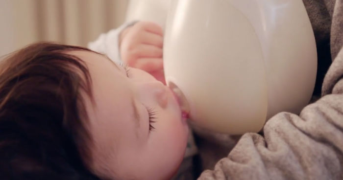 【奶爸】日本研發新科技　爸爸都可以餵母乳