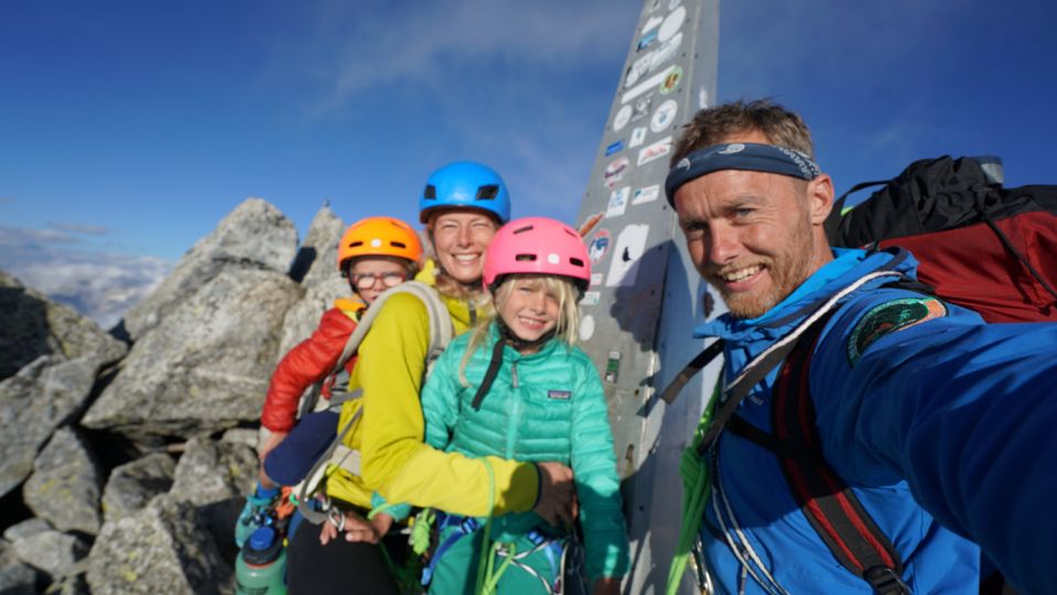 【登頂】全家一齊攀阿爾卑斯山　3歲細佬成最年輕登峰者